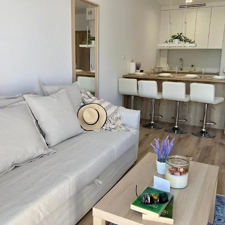 Apartment Nr 30 - Wakacyjna 5 *