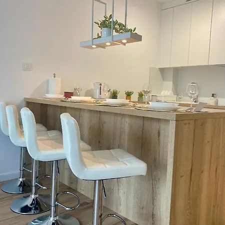 Nr 30 - Wakacyjna 5 * Mielno (Koszalin)