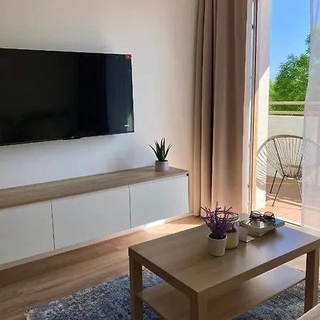 Apartman Nr 30 - Wakacyjna 5 *