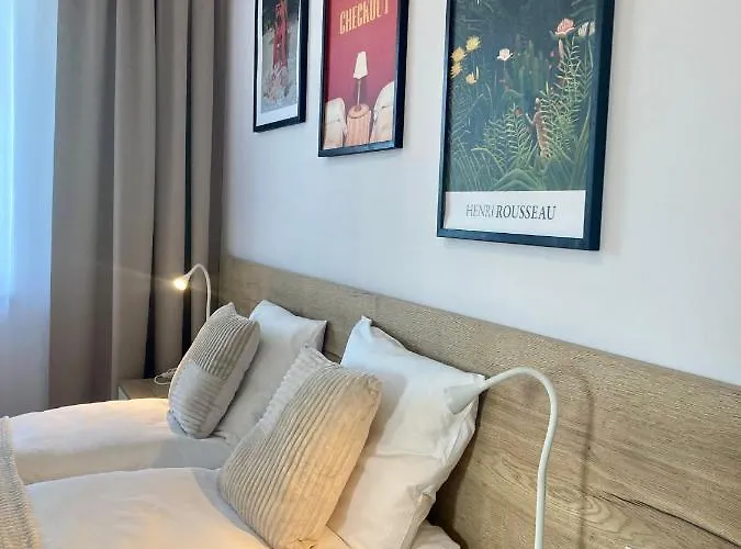 Nr 30 - Wakacyjna 5 * Mielno